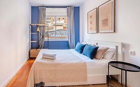 Next To Sagrada Familia 4-Bedroom Apartment