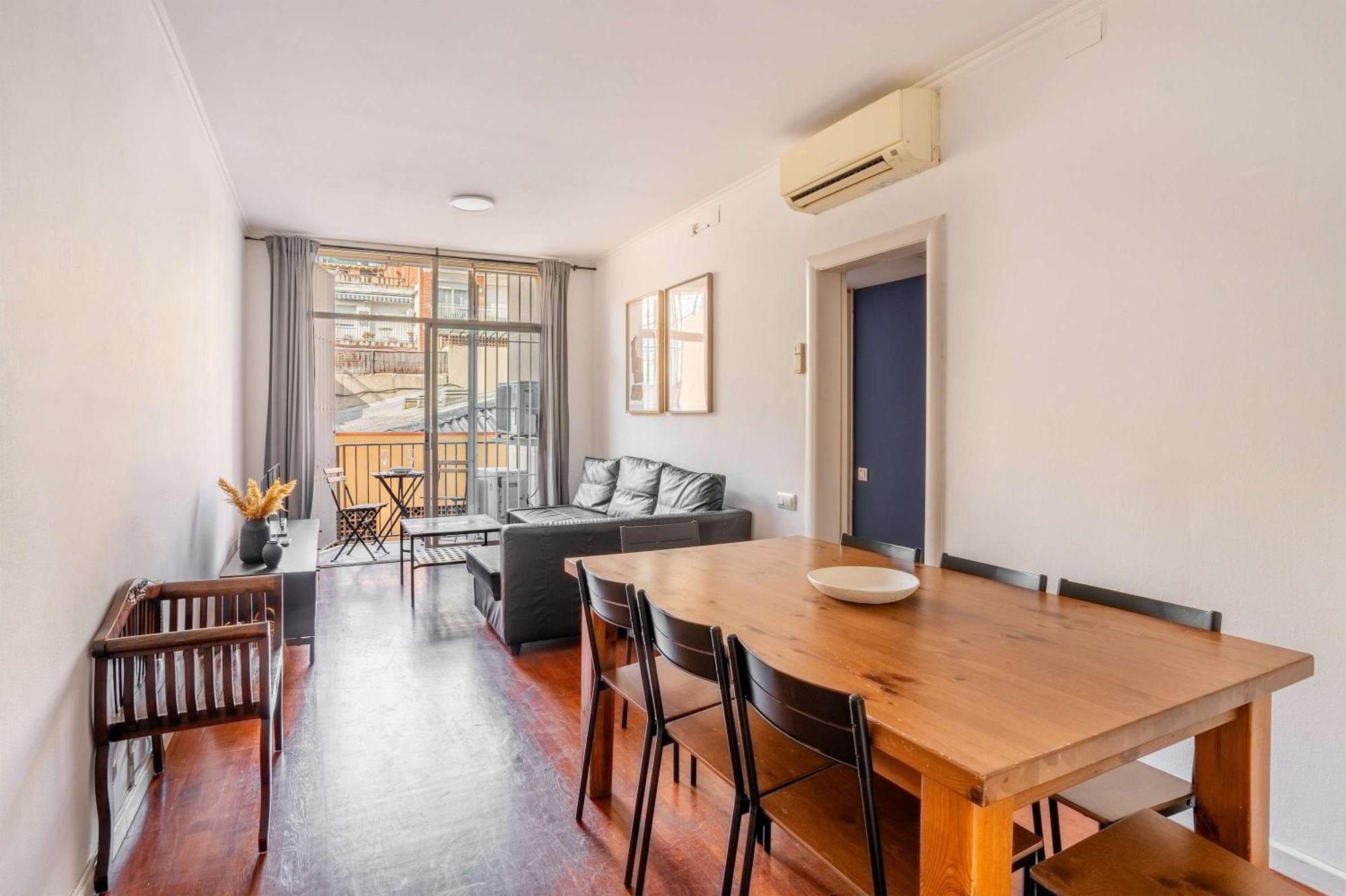 Next To Sagrada Familia 4-Bedroom Apartment Barcellona Esterno foto