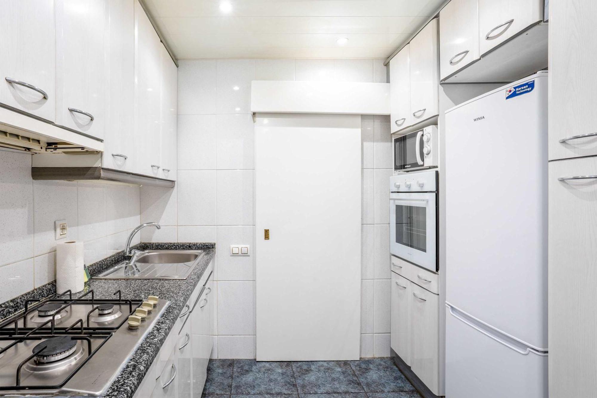 Next To Sagrada Familia 4-Bedroom Apartment Barcellona Esterno foto